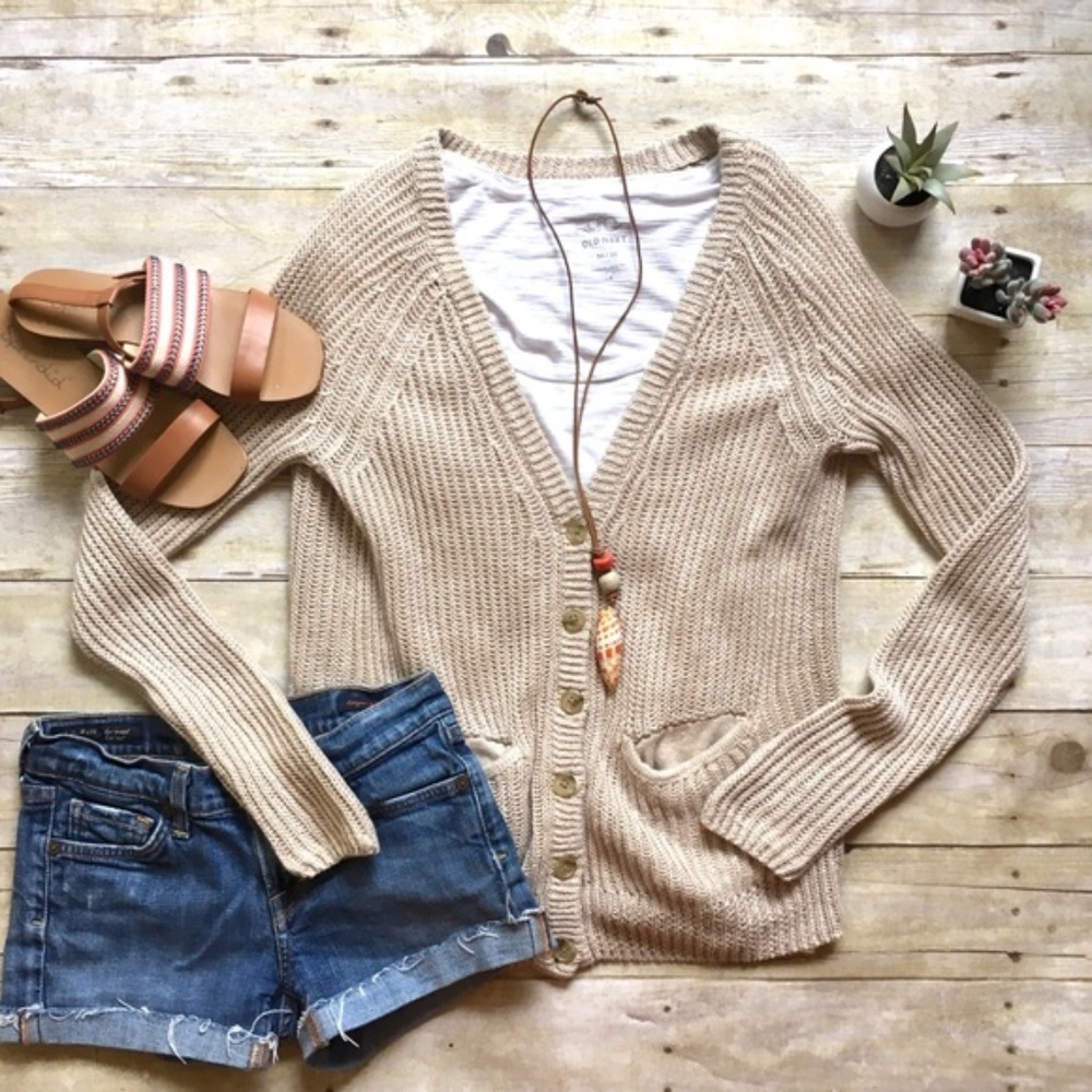 Lucky Brand tan Vneck cardigan